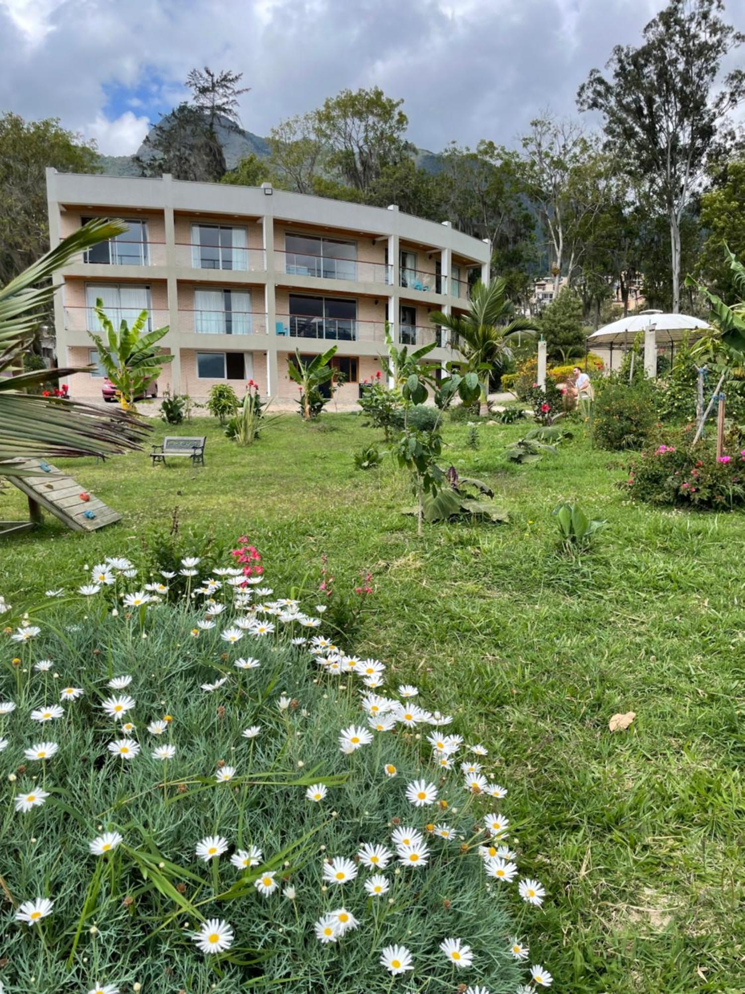 Cucuate Hospedaje Choachí Extérieur photo
